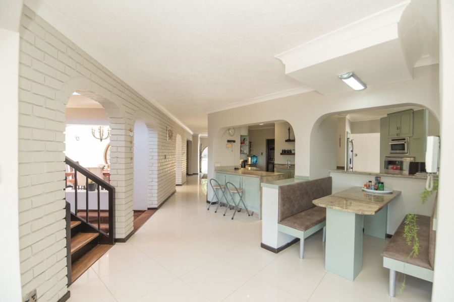 6 Bedroom Property for Sale in Walmer Heights Eastern Cape